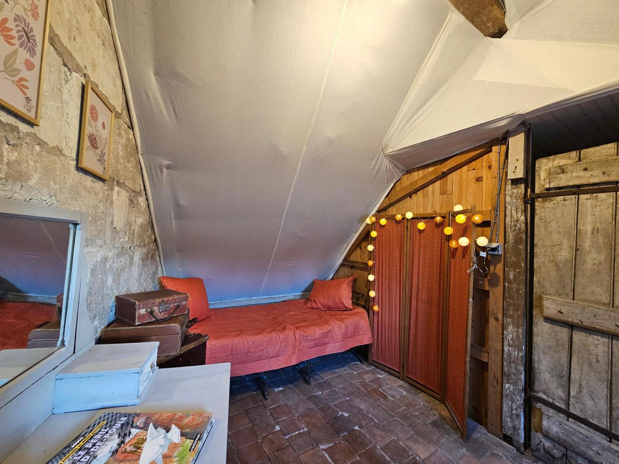 Regard Sur Le Chateau Saint-Aignan  Extérieur photo
